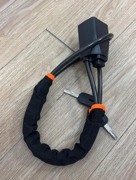 CarLock Pro – מנעול הגה לרכב נגד גניבה – אם ההגה נעול, הרכב נשאר בבית