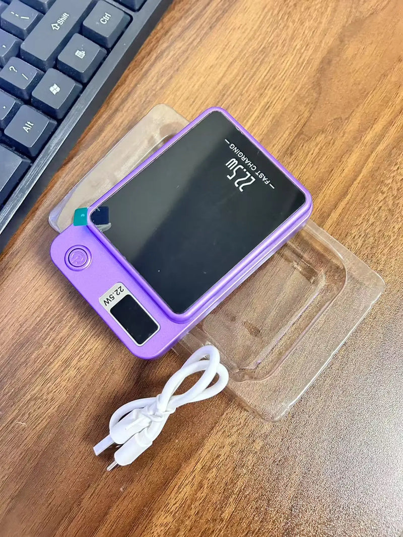 דשבורד עם CarPlay והמתאם מחובר