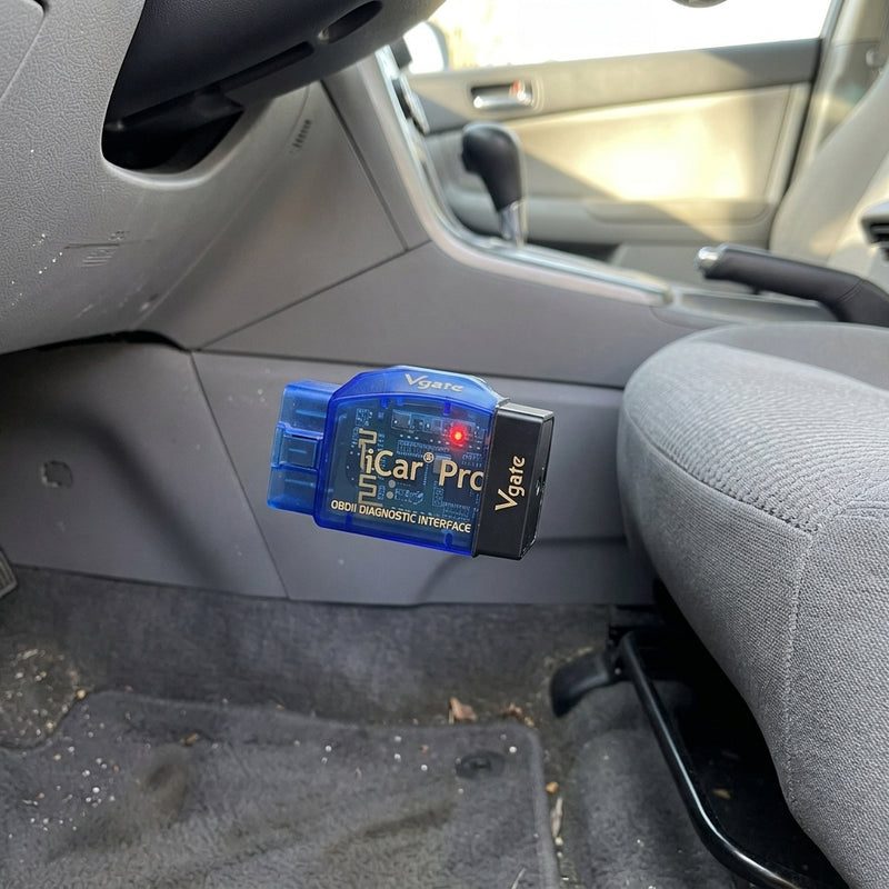 דשבורד עם CarPlay והמתאם מחובר